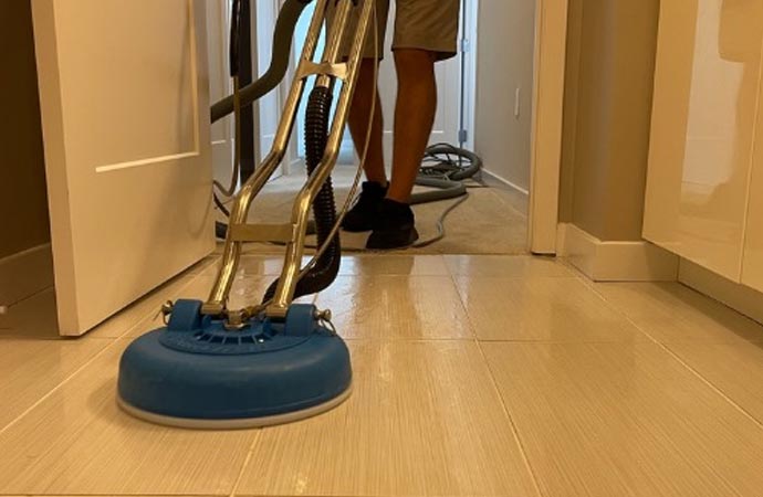 Floor Cleaning and Polishing in Cortez
          
